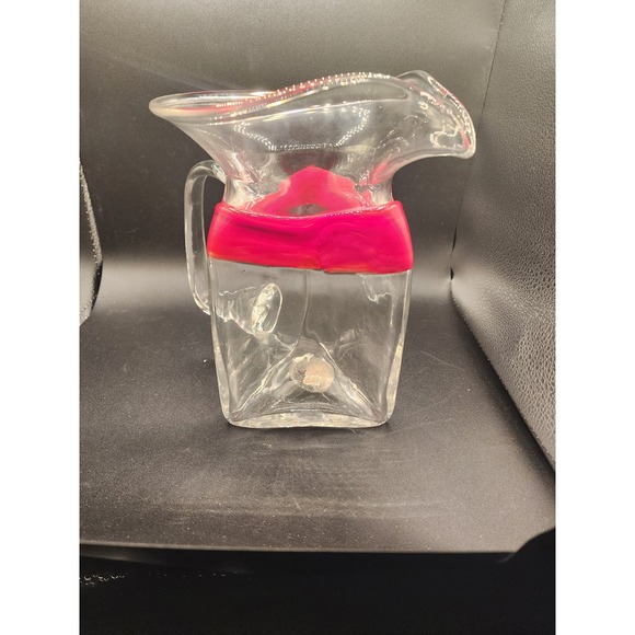 Hand Blown Art Glass Pitcher Clear and Red Signed William Salas 9.5" Tall - 1991 - Picture 4 of 8